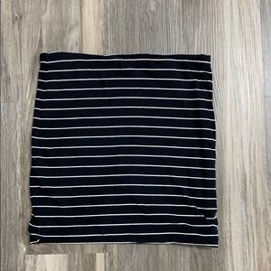 H&M black striped pencil skirt